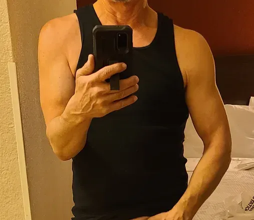 OnlyFans cuenta biggy_mik avatar 1