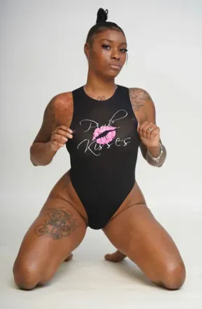 OnlyFans cuenta yesimlexx01 header 2