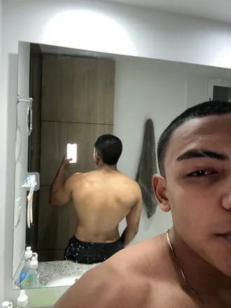 OnlyFans cuenta estebitan69 header 2