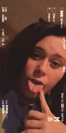 OnlyFans account  sexylilgirll18 header 2