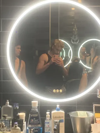 OnlyFans cuenta waxmebb header 2
