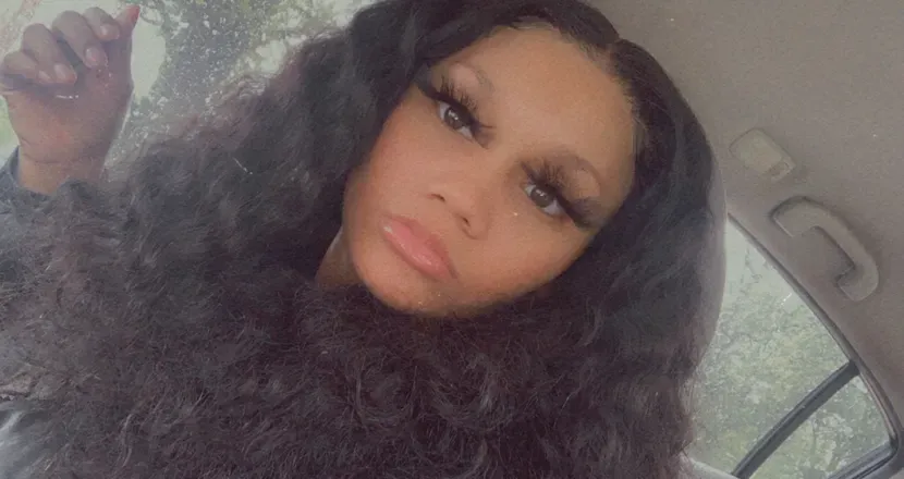 OnlyFans cuenta spoilpeach header 2