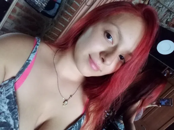 OnlyFans cuenta alison01 header 2