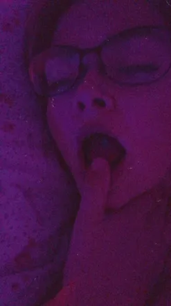 OnlyFans cuenta littlesecret180 header 2