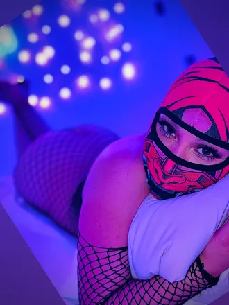 OnlyFans cuenta itstrulyyuri header 2