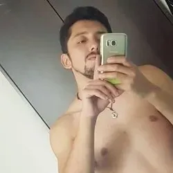 OnlyFans cuenta moder-stgo.hot avatar 1