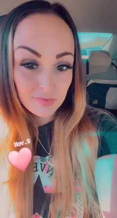 OnlyFans cuenta mizzgreek0823 header 2