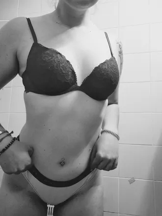 OnlyFans cuenta u236613534 header 2