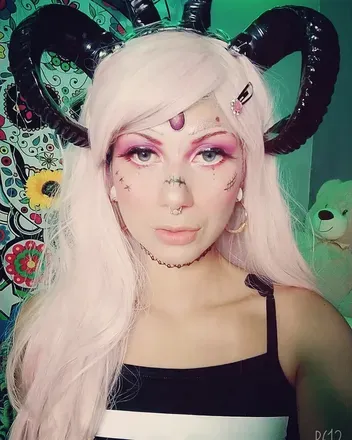 OnlyFans cuenta lady_hentai avatar 1