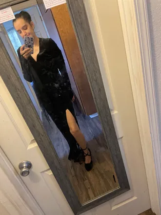 OnlyFans cuenta rosered97 header 2