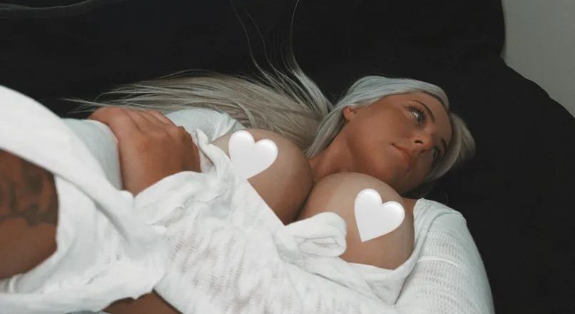 OnlyFans cuenta kiraleejanexx header 2