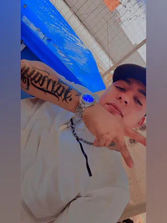 OnlyFans cuenta uziel23 header 2