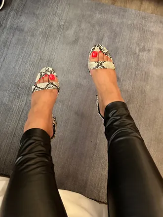 OnlyFans cuenta aturfeet518 header 2