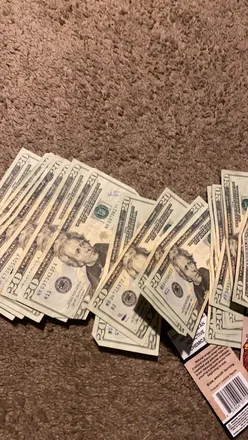 OnlyFans cuenta getmoneyku header 2