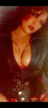 OnlyFans account  lovelyvixen18436572 avatar 1
