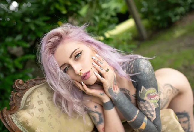 OnlyFans cuenta gladycesuicide header 2