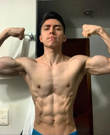 OnlyFans cuenta harleyvivas header 2