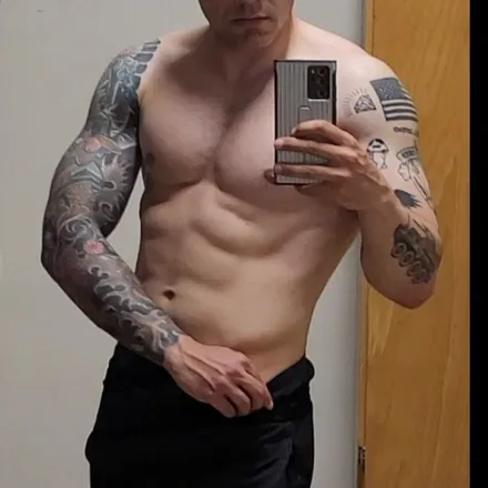 OnlyFans cuenta michaeldamiann header 2