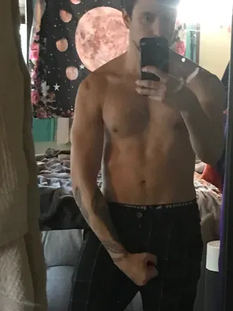 OnlyFans cuenta gutpunchsethnow avatar 1