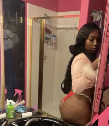 OnlyFans cuenta babyyydbadiee avatar 1