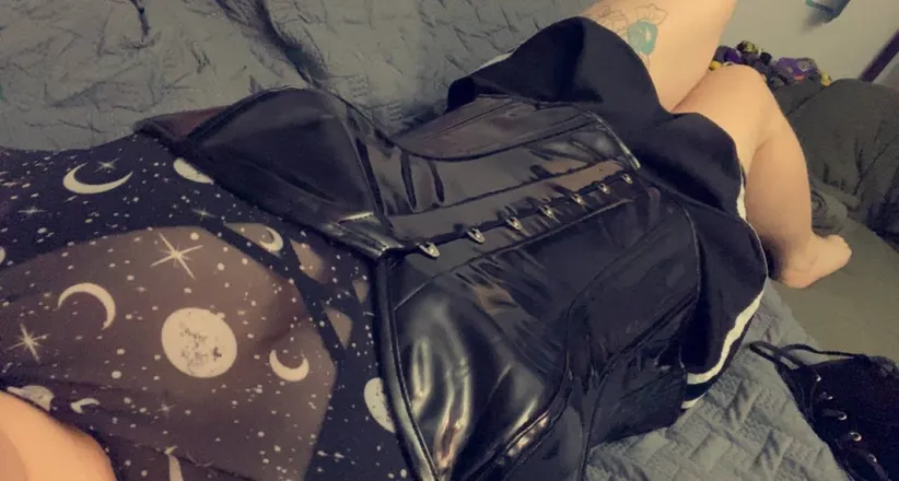 OnlyFans cuenta daisy_thecow header 2