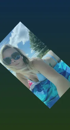 OnlyFans cuenta hollyholiday_xo header 2
