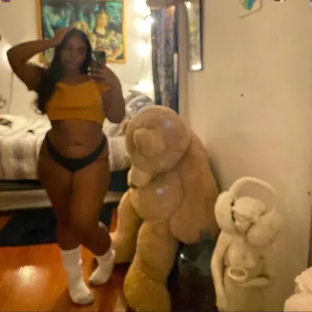 OnlyFans cuenta peachyxchocolate avatar 1