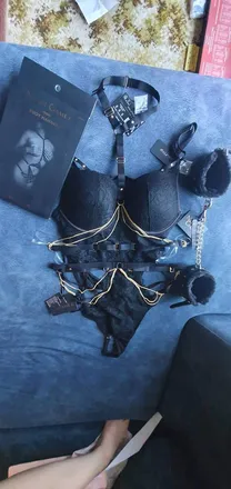 OnlyFans cuenta heeledhoe header 2