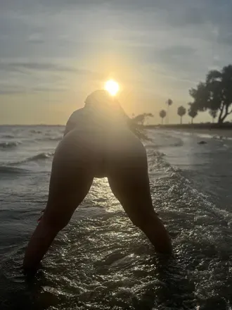 OnlyFans cuenta divineeeedev avatar 1