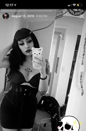 OnlyFans cuenta xspookyxslutx avatar 1