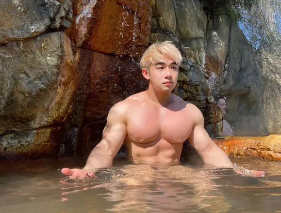 OnlyFans account  ryusei_ando avatar 1