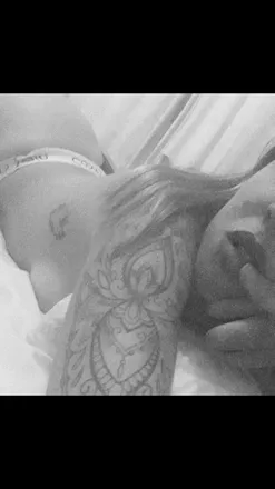 OnlyFans cuenta valerysexx header 2