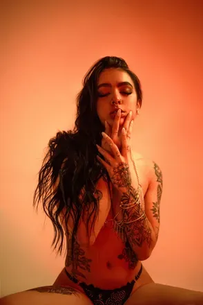 OnlyFans de mikaeladoc