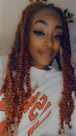 OnlyFans account  thesunflowerhippiee header 2