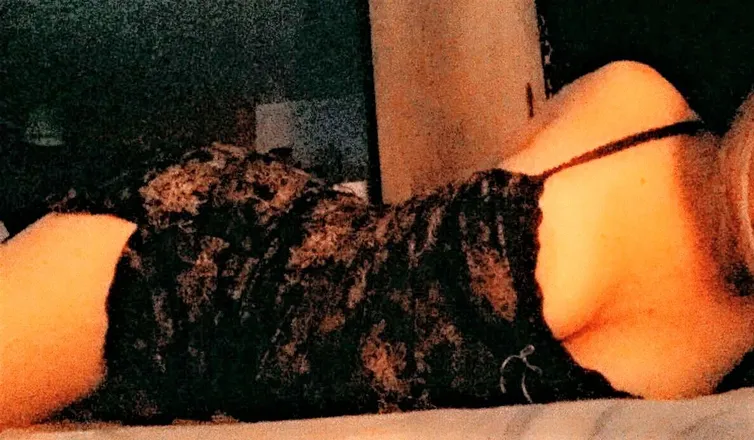 OnlyFans cuenta lilapoulain header 2
