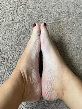 OnlyFans cuenta hotfeets73 avatar 1