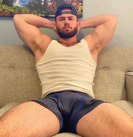 OnlyFans cuenta a-a-8 avatar 1
