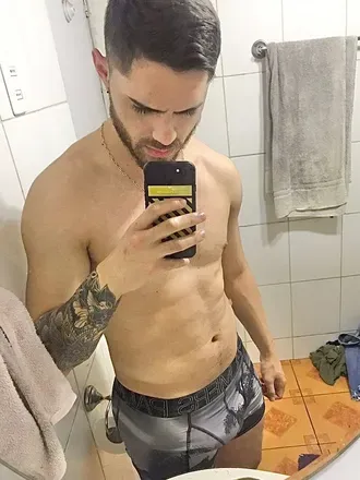 OnlyFans account  bryanovalle22 avatar 1