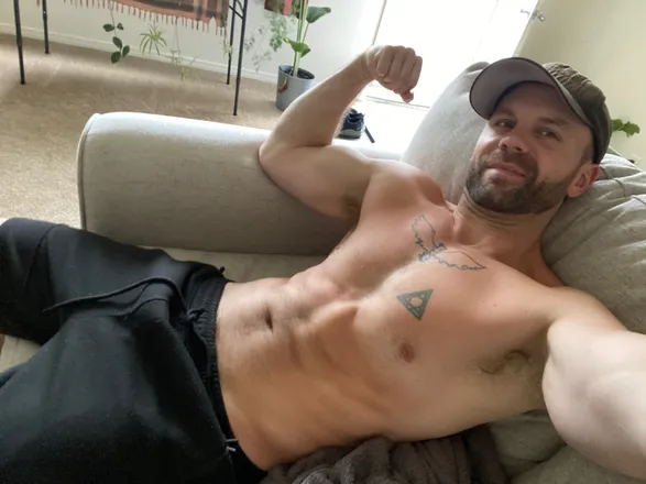 OnlyFans cuenta u31860737 header 2