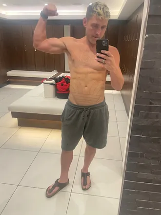OnlyFans cuenta thegman18 header 2