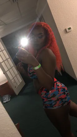 OnlyFans cuenta kashaniek header 1