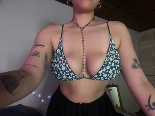 OnlyFans cuenta neonpadmeee header 2