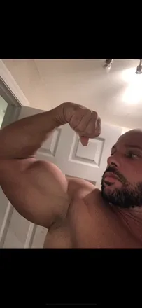 OnlyFans cuenta guidoug header 2