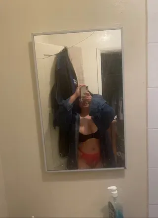 OnlyFans cuenta jazflores98 avatar 1