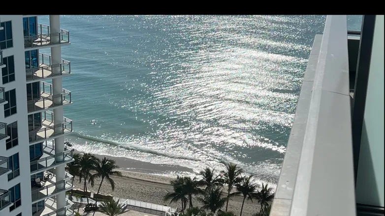 OnlyFans account  beachybodacious header 2