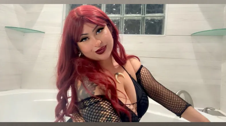 OnlyFans cuenta gothghoulkitty header 2