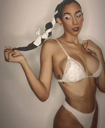 OnlyFans cuenta om.mani avatar 1