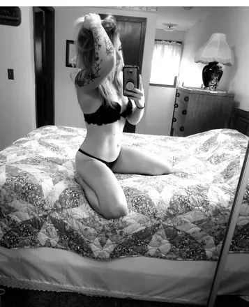 OnlyFans cuenta xx_lzzy_xx avatar 1