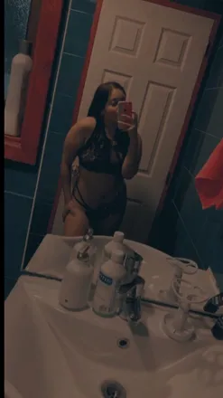 OnlyFans cuenta lecheycanela22 header 2
