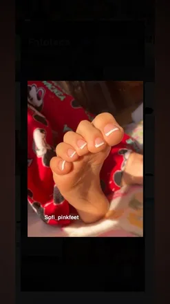 OnlyFans cuenta sofi_pinkfeet header 2
